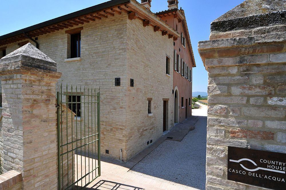 Country House Casco Dell'Acqua Треви Экстерьер фото